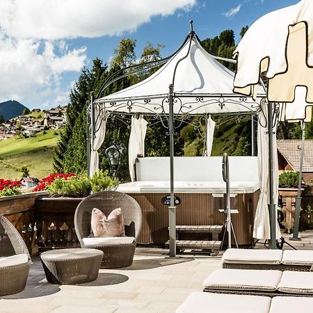Romantik & Family Hotel Gardenia***S Selva di Val Gardena Kültér fotó